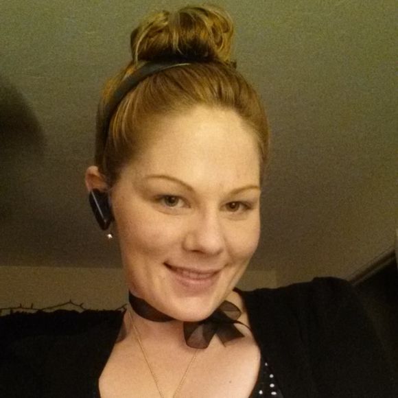 Meet your Posher, Constance - Picture 1 of 1